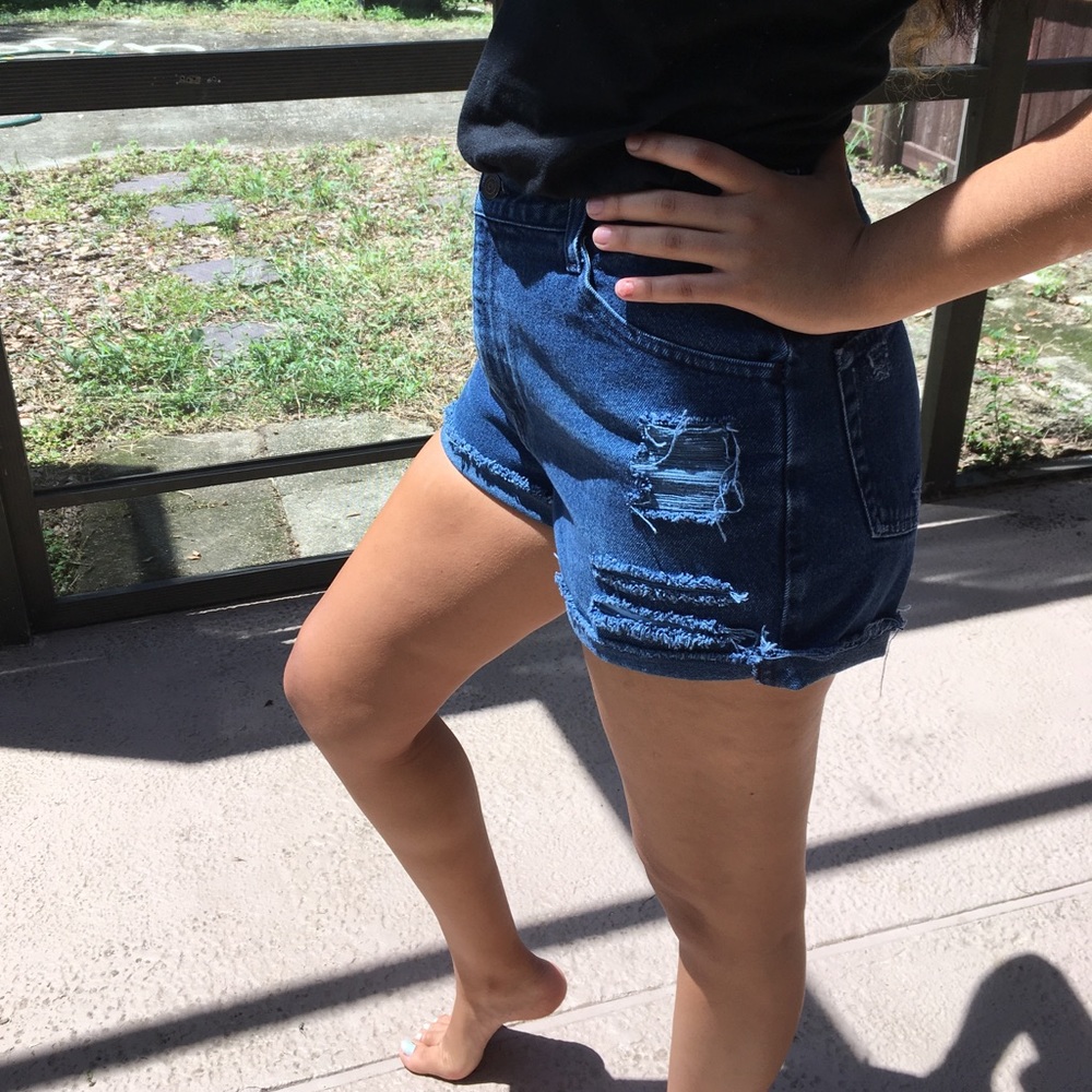 90’s Gitano Distressed Cutoffs